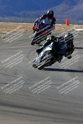 media/Jan-09-2022-SoCal Trackdays (Sun) [[2b1fec8404]]/Turns 9 and 8 (920am)/